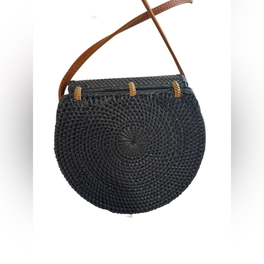 Anthropologie Black and Tan Crossbody Bali Bag - Picture 2 of 4